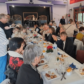 Slvie 04 - Repas Rencontre