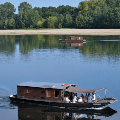 SLVIE 07 - Balade découverte en Toue Cabané