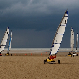 Slvie 14-Char à Voile